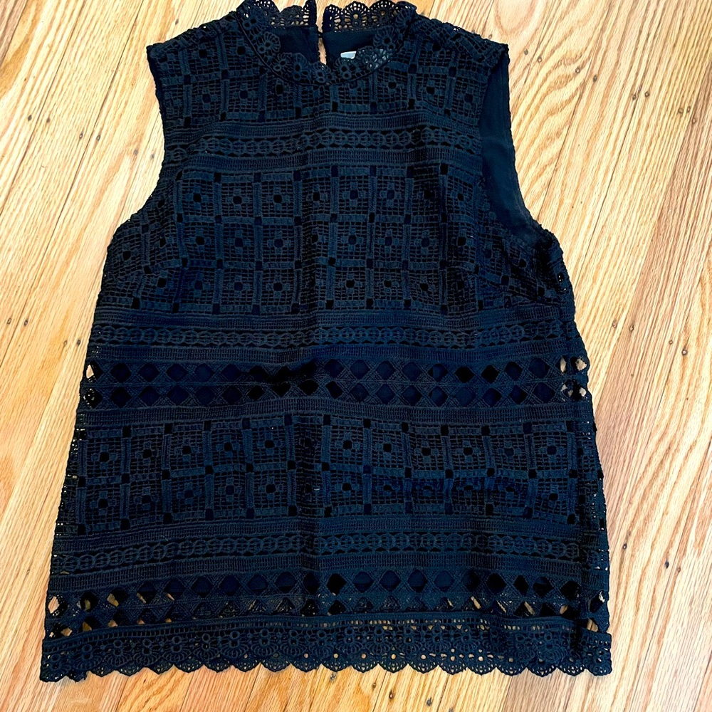 Daniel Rain brand, Anthropologie. Black lace, sleeveless shirt. Like New.